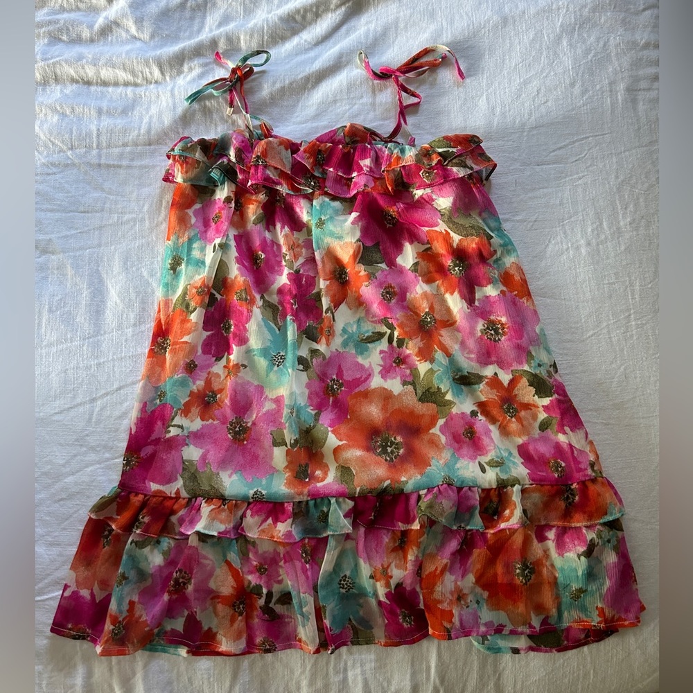 Floral ruffle colorful mini dress new with tags!!! Tie straps, size medium